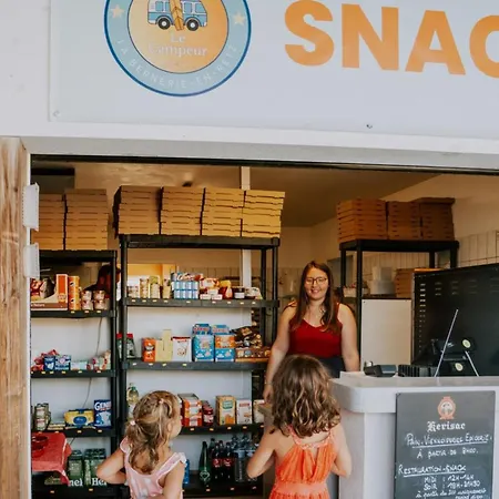 Kemp Mobil-home Familial Avec Terrasse A Bernerie-en-retz - Api-1-52-1409 *