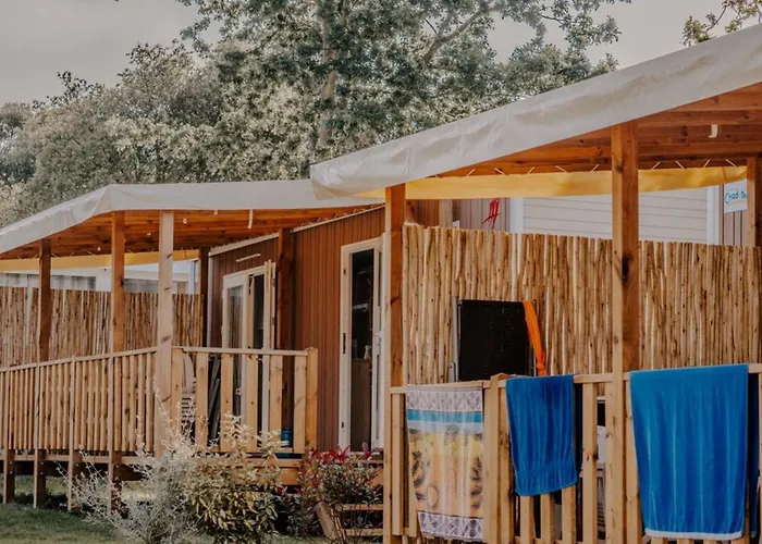 Mobil-home Familial Avec Terrasse A Bernerie-en-retz - Api-1-52-1409 * La Bernerie-en-Retz