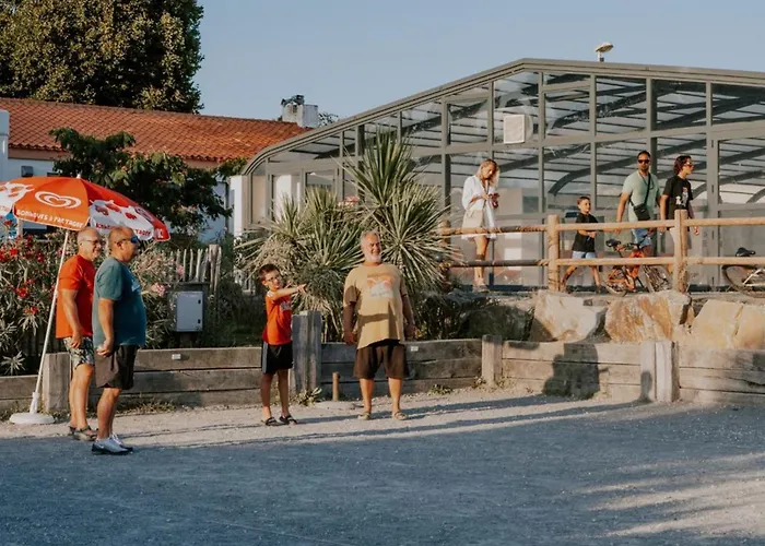 Mobil-home Familial Avec Terrasse A Bernerie-en-retz - Api-1-52-1409 La Bernerie-en-Retz