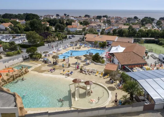 Kemp Mobil-home Familial Avec Terrasse A Bernerie-en-retz - Api-1-52-1409 La Bernerie-en-Retz